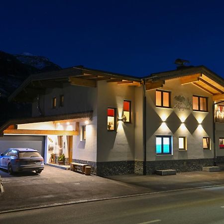 Alpinjuwel In Hippach Apartment Luaran gambar