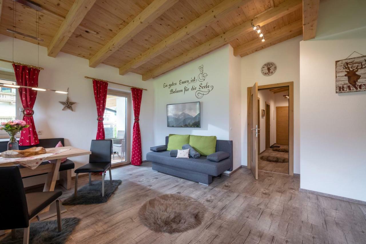 Alpinjuwel In Hippach Apartment Luaran gambar